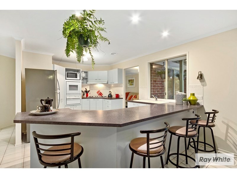 34 Nursery Road, Croydon VIC 3136