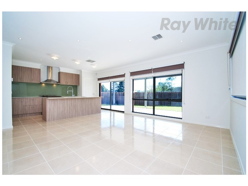 30 Bennison Street, Croydon VIC 3136