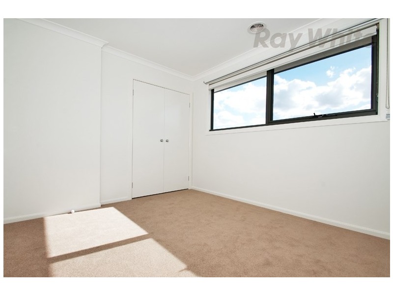 30 Bennison Street, Croydon VIC 3136