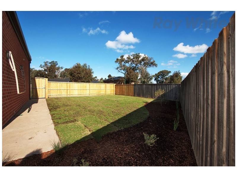 30 Bennison Street, Croydon VIC 3136