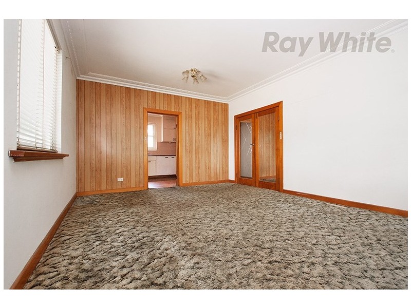 12 COLCHESTER Road, Kilsyth VIC 3137
