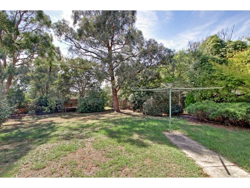 80 Lee Ann Crescent, Croydon VIC 3136