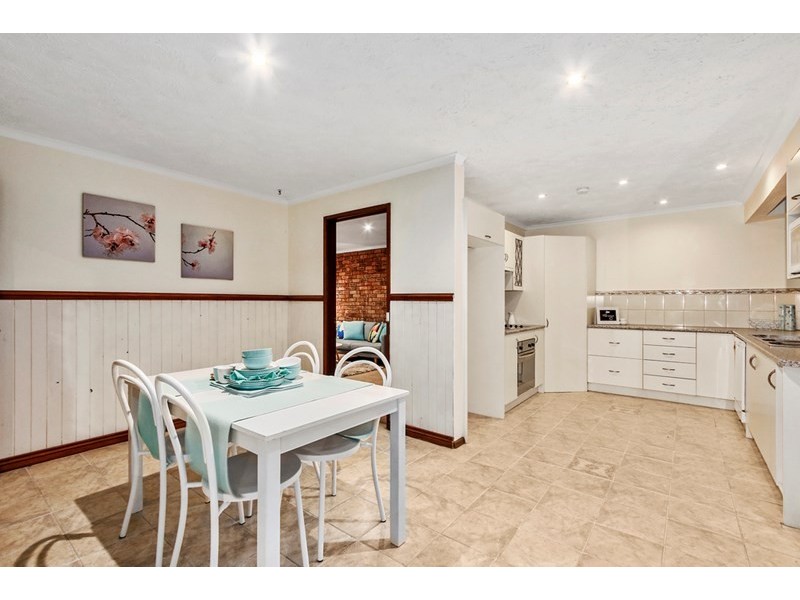 8 CORRONG Crescent, Mooroolbark VIC 3138