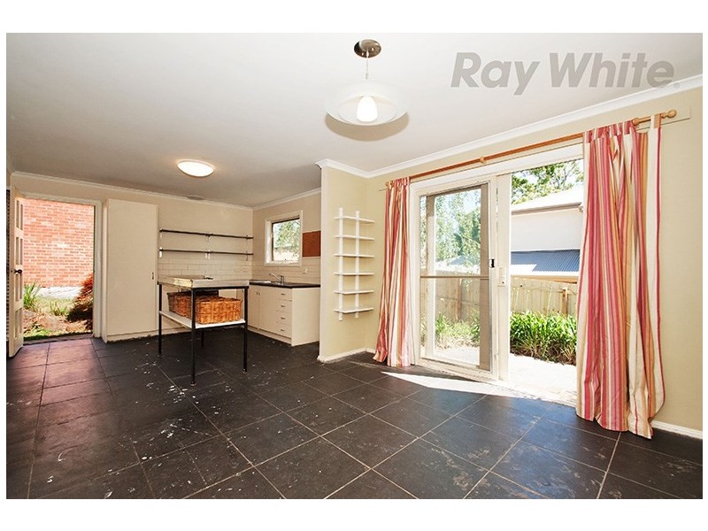 5A View Street, Croydon VIC 3136