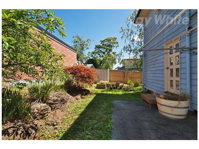 5A View Street, Croydon VIC 3136