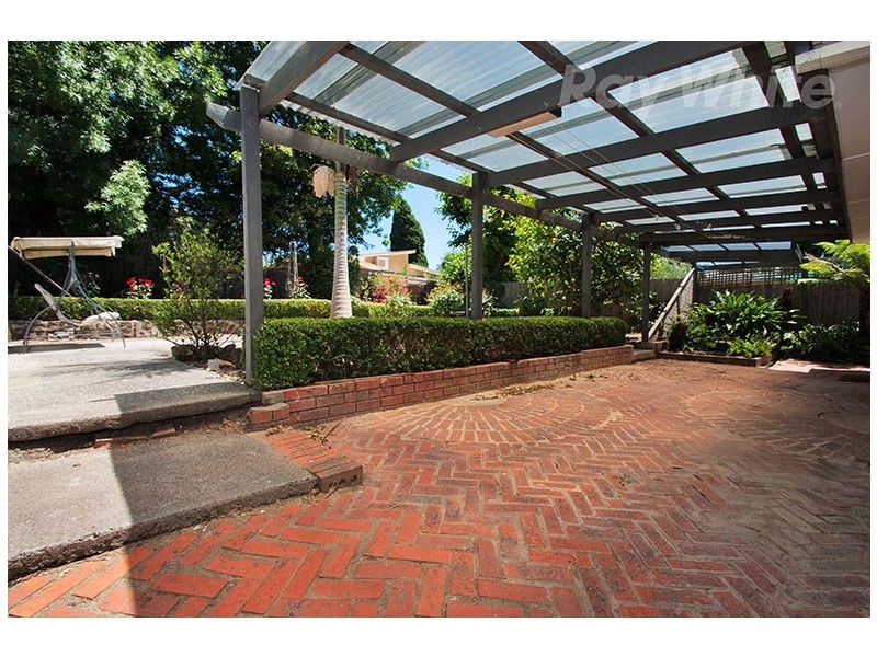 1 Emora Street, Croydon VIC 3136