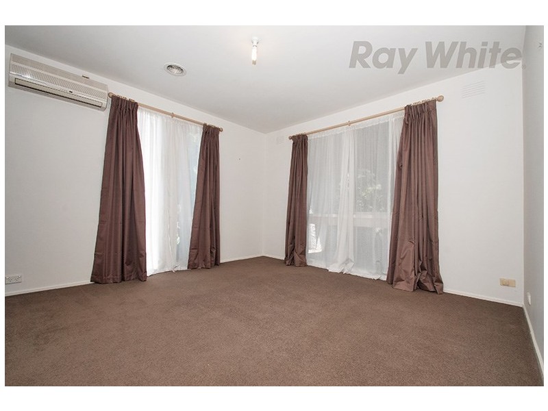 1 Emora Street, Croydon VIC 3136