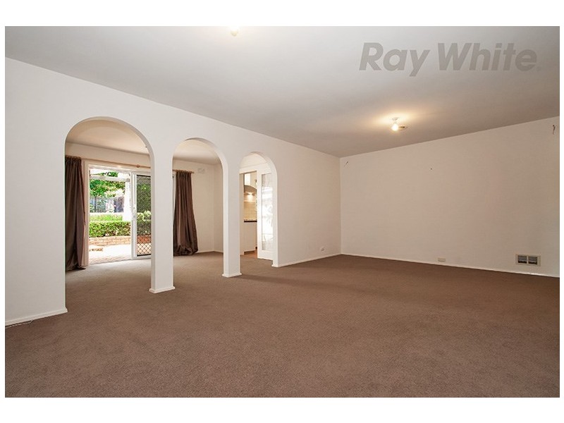 1 Emora Street, Croydon VIC 3136