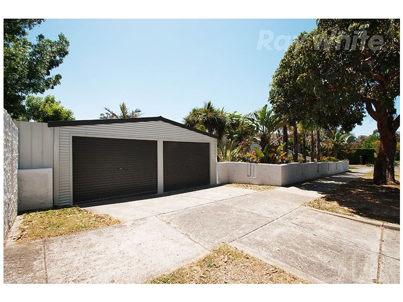 1 Emora Street, Croydon VIC 3136