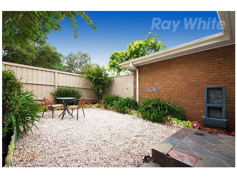 24/83A LINCOLN Road, Croydon VIC 3136