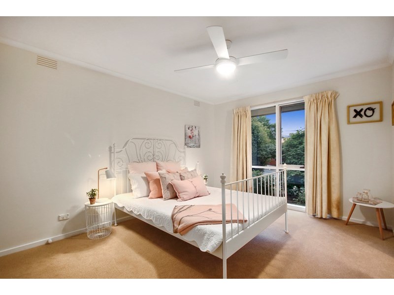 28 GRAND VALLEY Drive, Chirnside Park VIC 3116