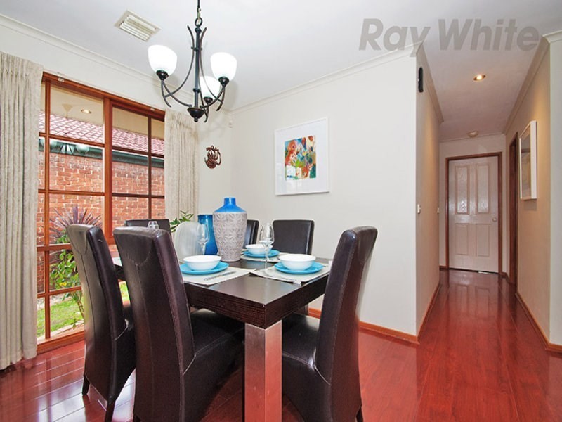 12 Latrobe Court, Croydon Hills VIC 3136