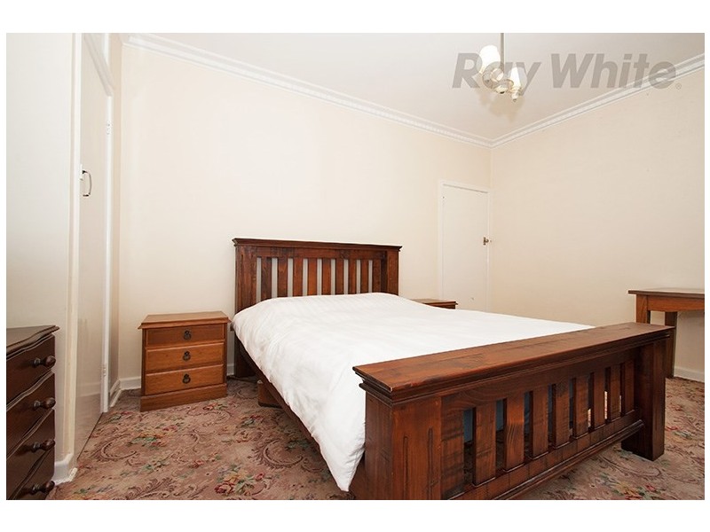 14 Jarvis Avenue, Croydon VIC 3136