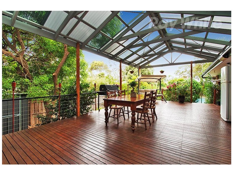 18 SOUTHERN CROSS, Chirnside Park VIC 3116