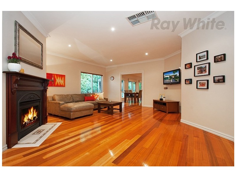 15 WICKHAM Court, Chirnside Park VIC 3116