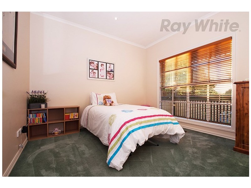 15 WICKHAM Court, Chirnside Park VIC 3116