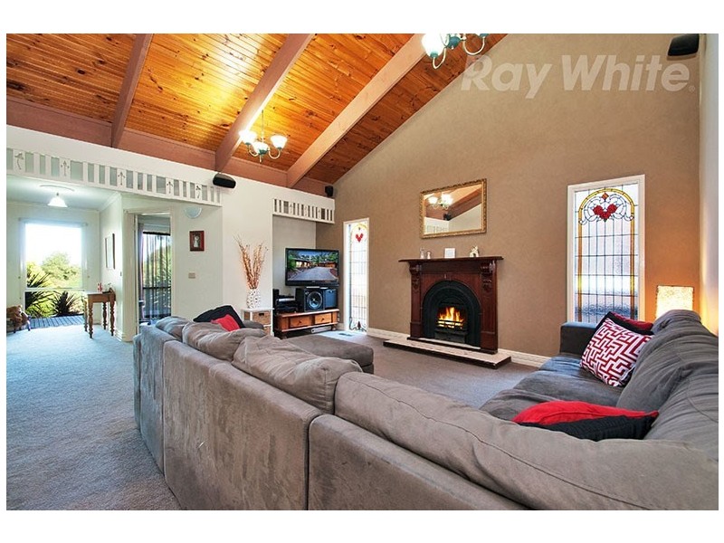 9 WAYCOTT Way, Mount Evelyn VIC 3796