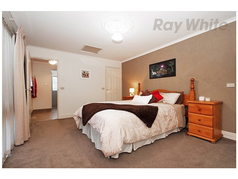 9 WAYCOTT Way, Mount Evelyn VIC 3796