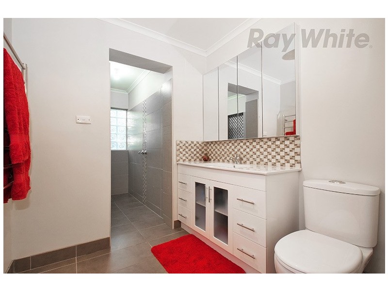 9 WAYCOTT Way, Mount Evelyn VIC 3796