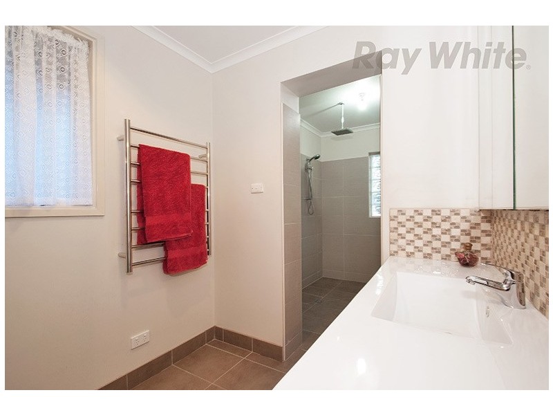 9 WAYCOTT Way, Mount Evelyn VIC 3796