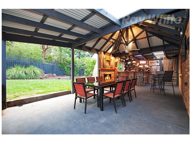 9 WAYCOTT Way, Mount Evelyn VIC 3796