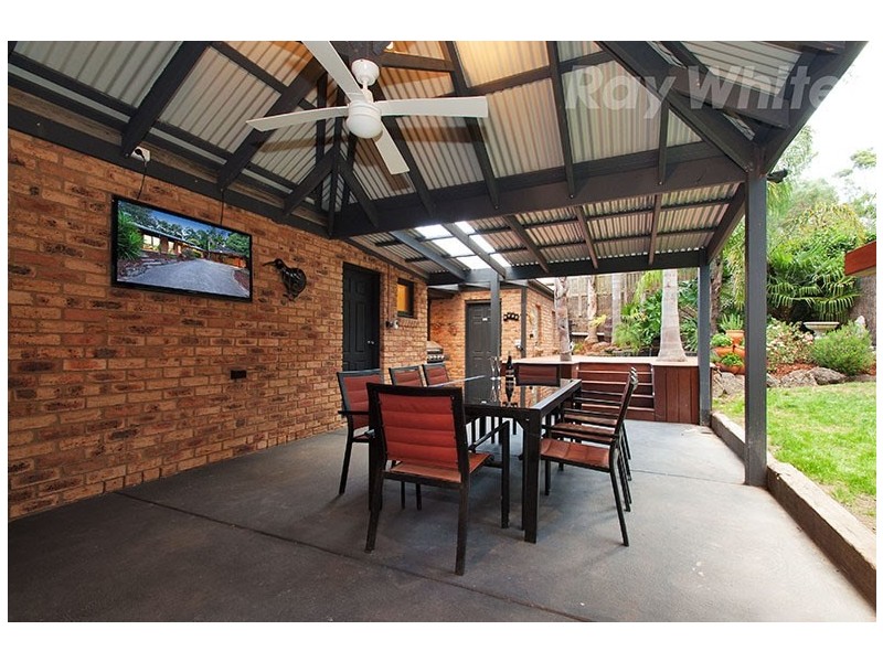 9 WAYCOTT Way, Mount Evelyn VIC 3796