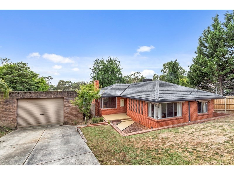 74 ROSEMAN Road, Chirnside Park VIC 3116