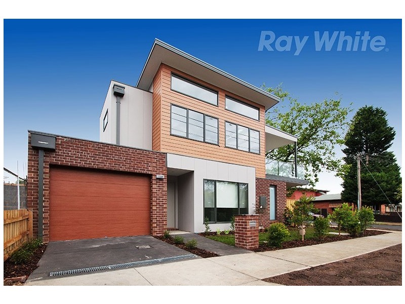 39 Nelson Street, Ringwood VIC 3134