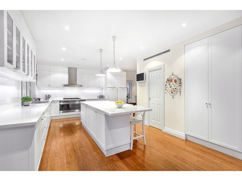 20 ABRAHAM Drive, Croydon VIC 3136