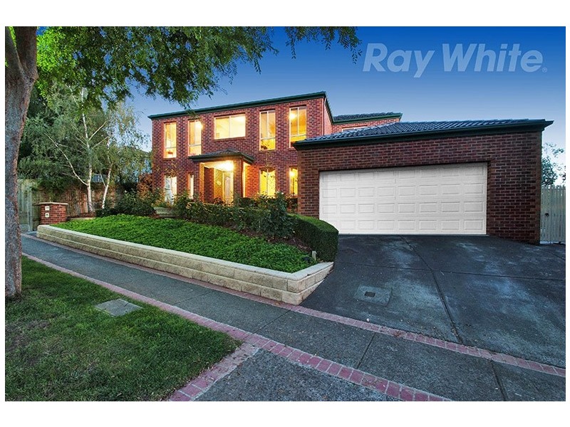3 MEADOWBANK Avenue, Chirnside Park VIC 3116