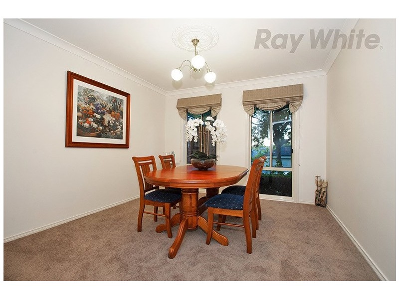 3 MEADOWBANK Avenue, Chirnside Park VIC 3116