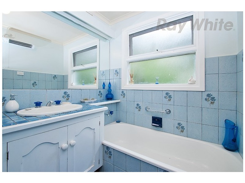 385 LIVERPOOL Road, Kilsyth VIC 3137