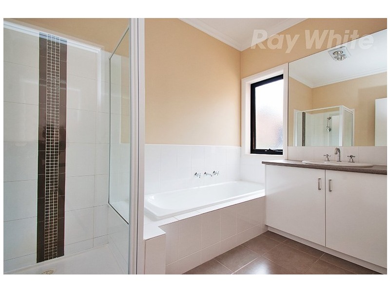 5/17-19 Edith Avenue, Croydon VIC 3136