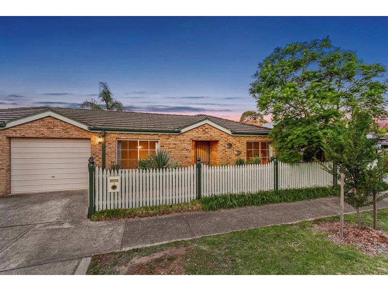 1A ELM Street, Blackburn VIC 3130