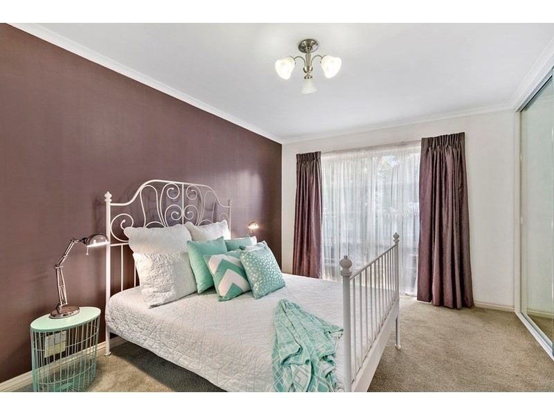 1A ELM Street, Blackburn VIC 3130