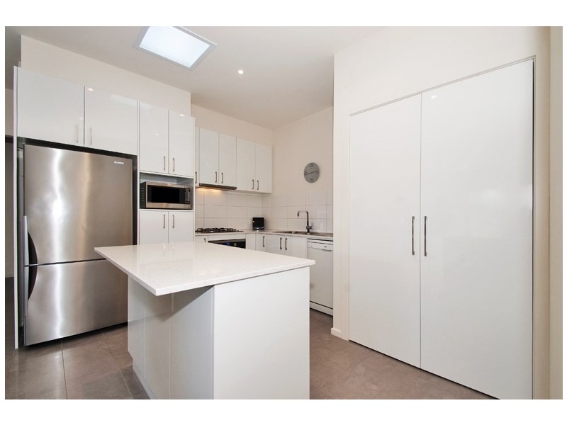 3/6 Norton Road, Croydon VIC 3136