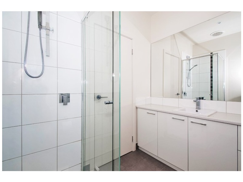 3/6 Norton Road, Croydon VIC 3136