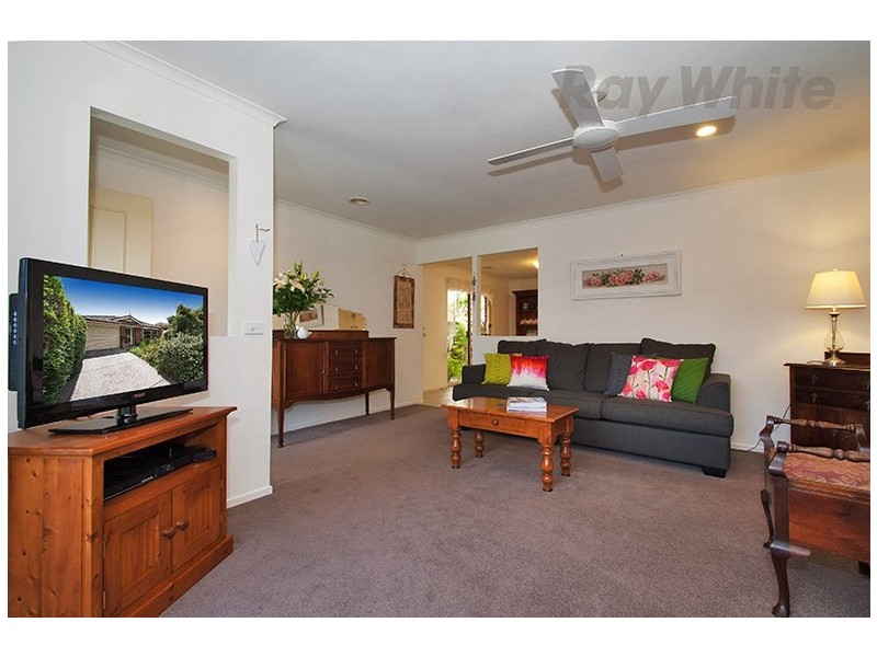 3 KENTISH Place, Chirnside Park VIC 3116