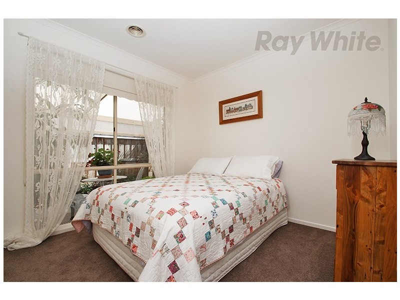 3 KENTISH Place, Chirnside Park VIC 3116