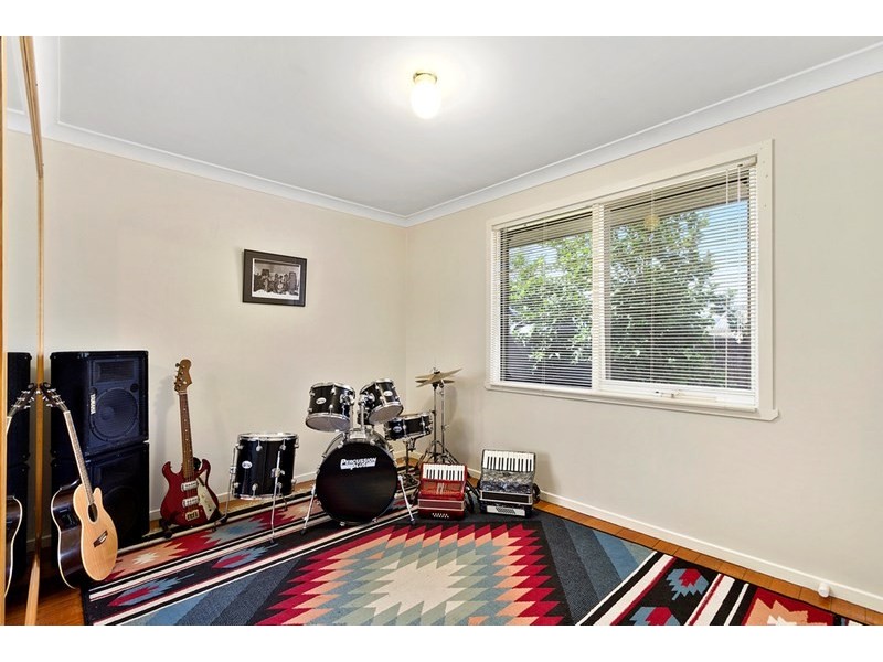 2 COBAR Court, Mooroolbark VIC 3138