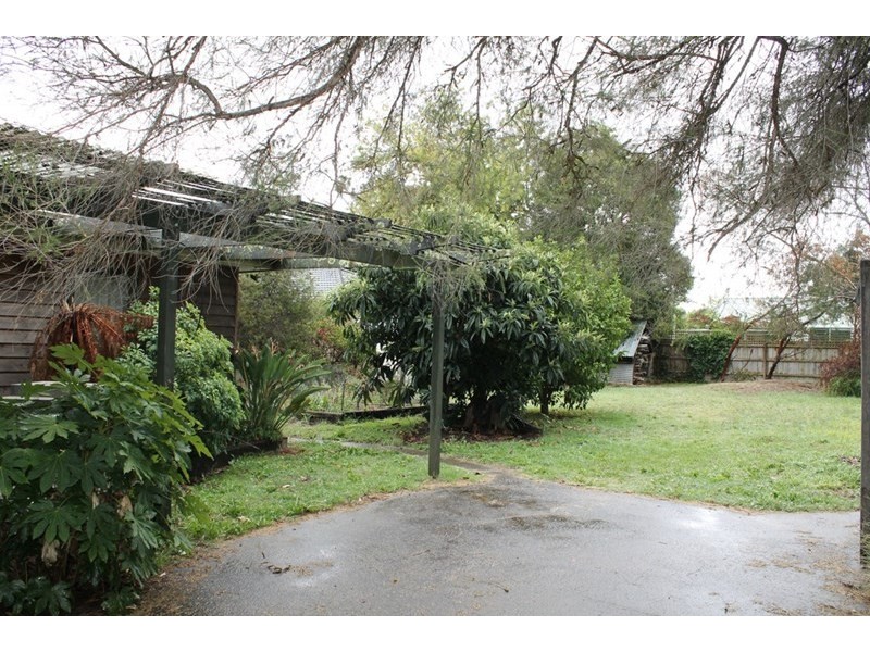 21 View Street, Croydon VIC 3136