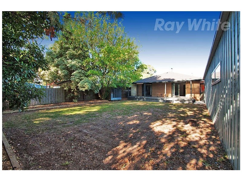 20 BELINDA Close, Kilsyth VIC 3137