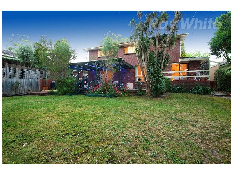 42 Lyons Road, Croydon North VIC 3136