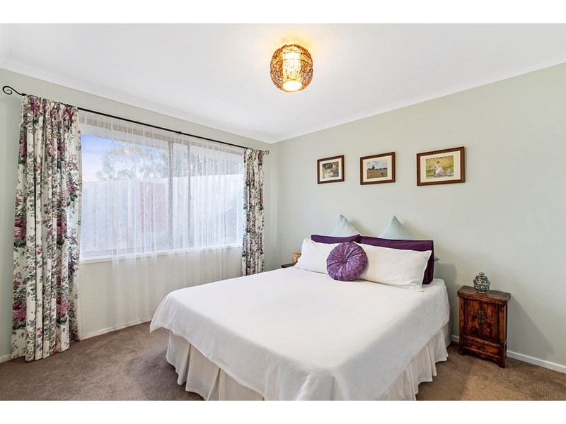 87 LANDSCAPE Drive, Mooroolbark VIC 3138