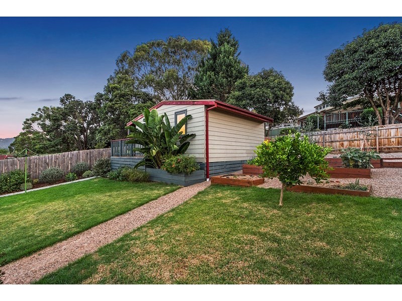 87 LANDSCAPE Drive, Mooroolbark VIC 3138