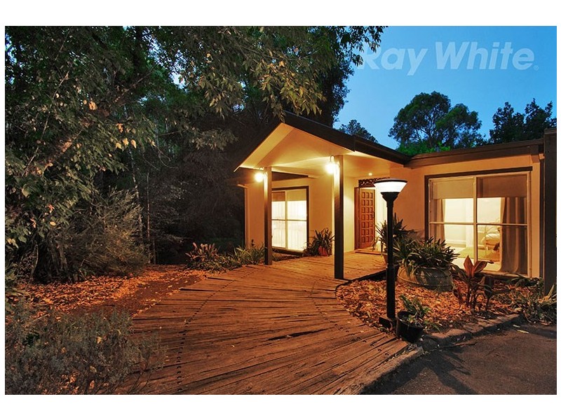 7 WATTLE VALLEY Road, Mount Evelyn VIC 3796