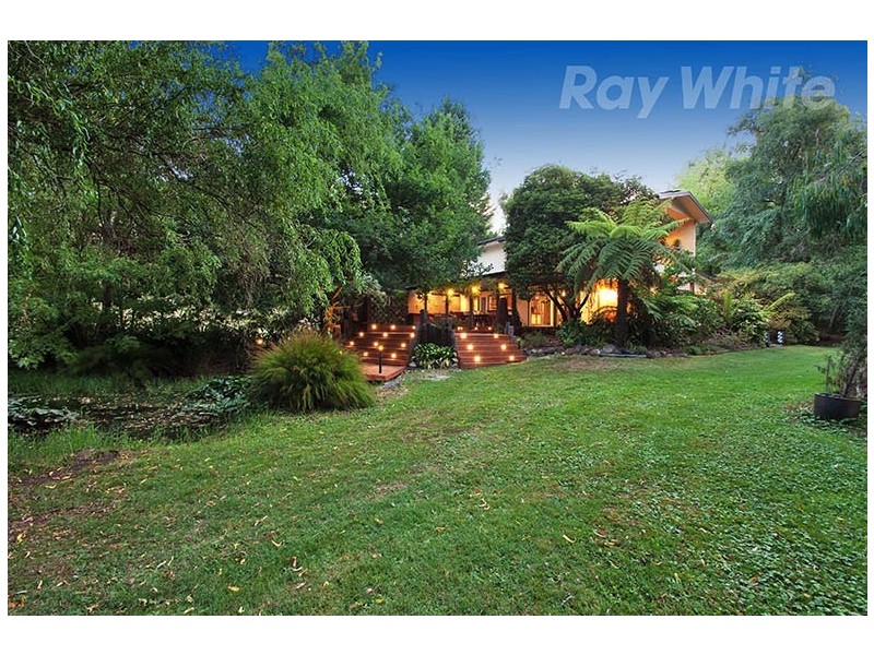 7 WATTLE VALLEY Road, Mount Evelyn VIC 3796