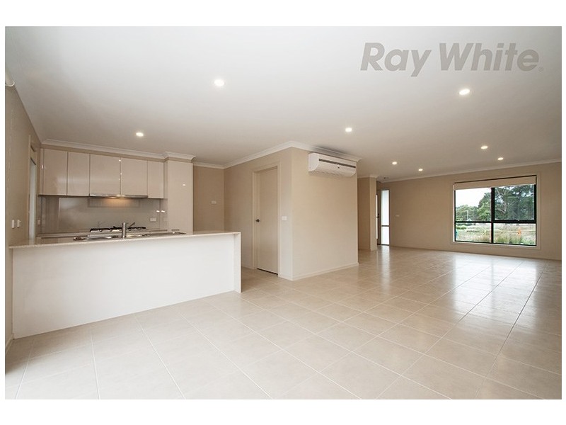 9 Botanica Drive, Chirnside Park VIC 3116