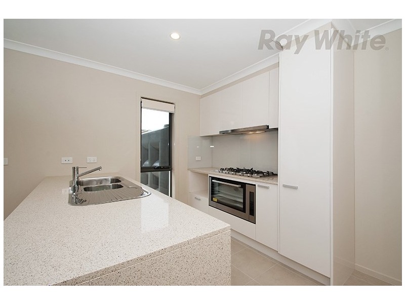 9 Botanica Drive, Chirnside Park VIC 3116