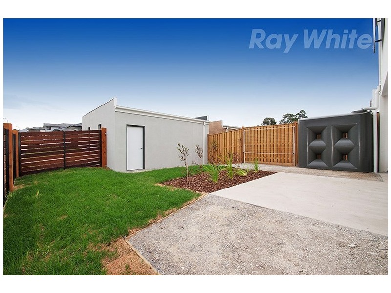 9 Botanica Drive, Chirnside Park VIC 3116